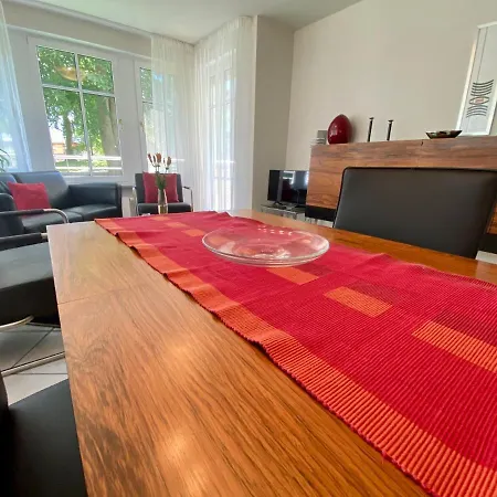 Charlotte - Ferienwohnung 15 * Heringsdorf (Usedom)
